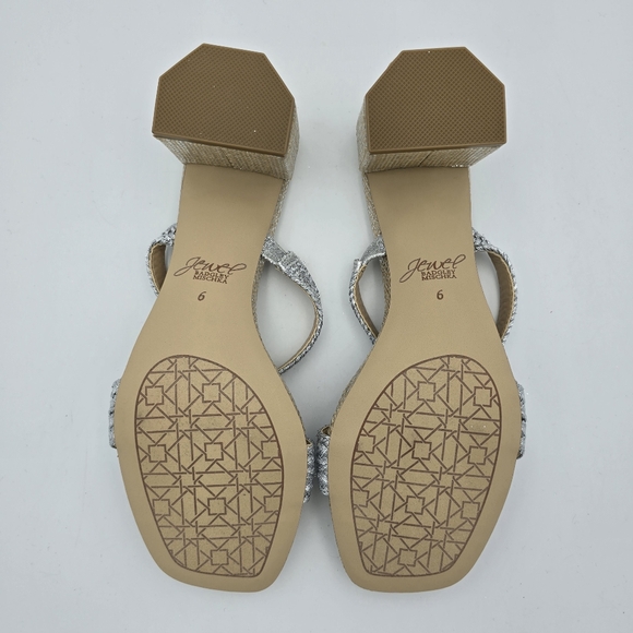 NWOT Jewel Badgley Mischka Heat Textured Block Heel Mule Slide Sandals, Silver 6 - Picture 11 of 16